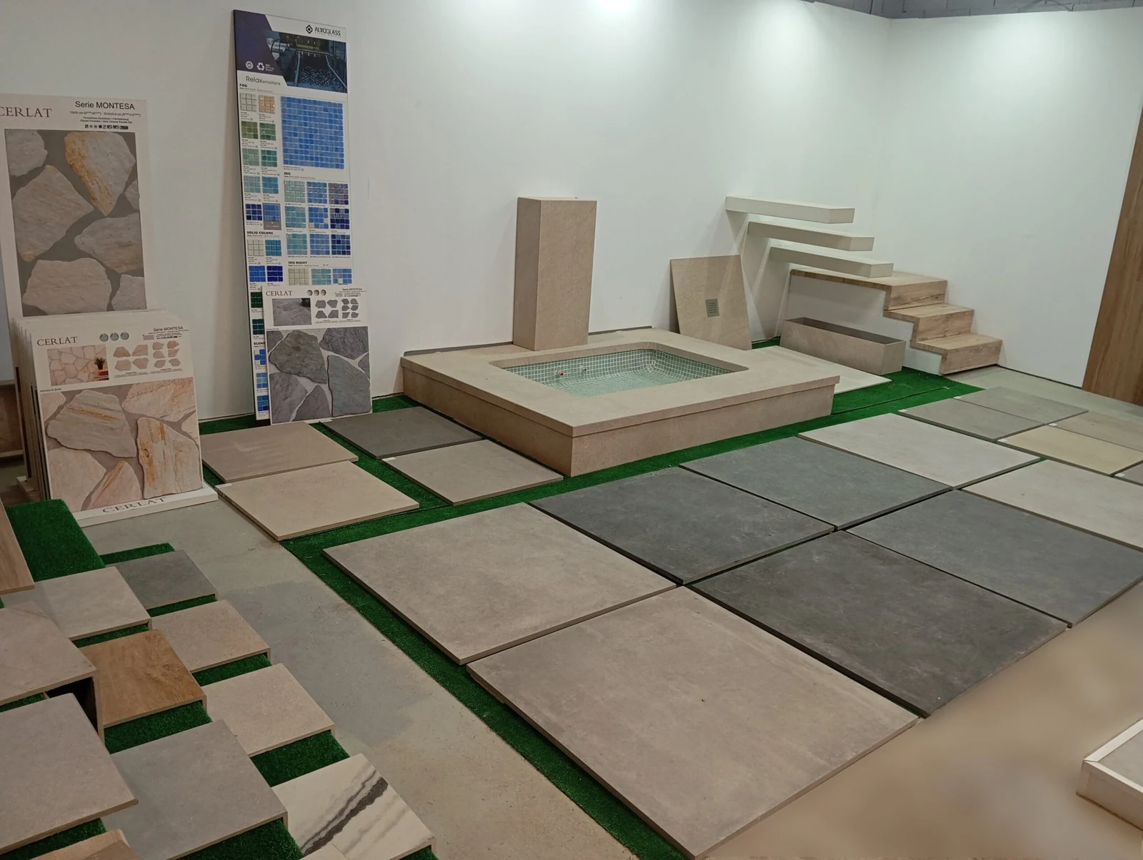 Materiales en la exposición de Puçol
